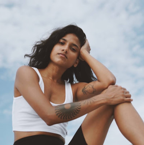 Meet your Posher, Dhiya - Picture 1 of 1